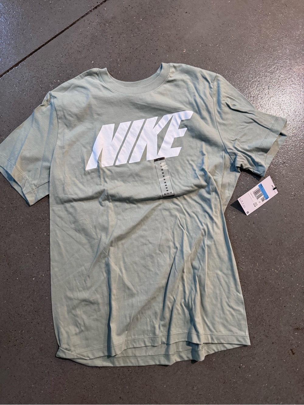 Nike Men’s Sage Green Short-Sleeve Logo Tee